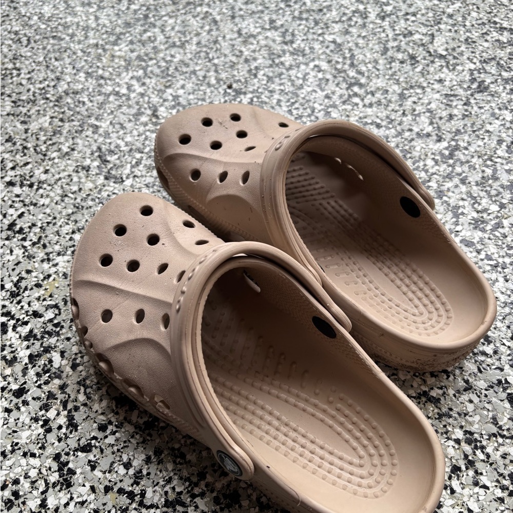Women’s Tan croc